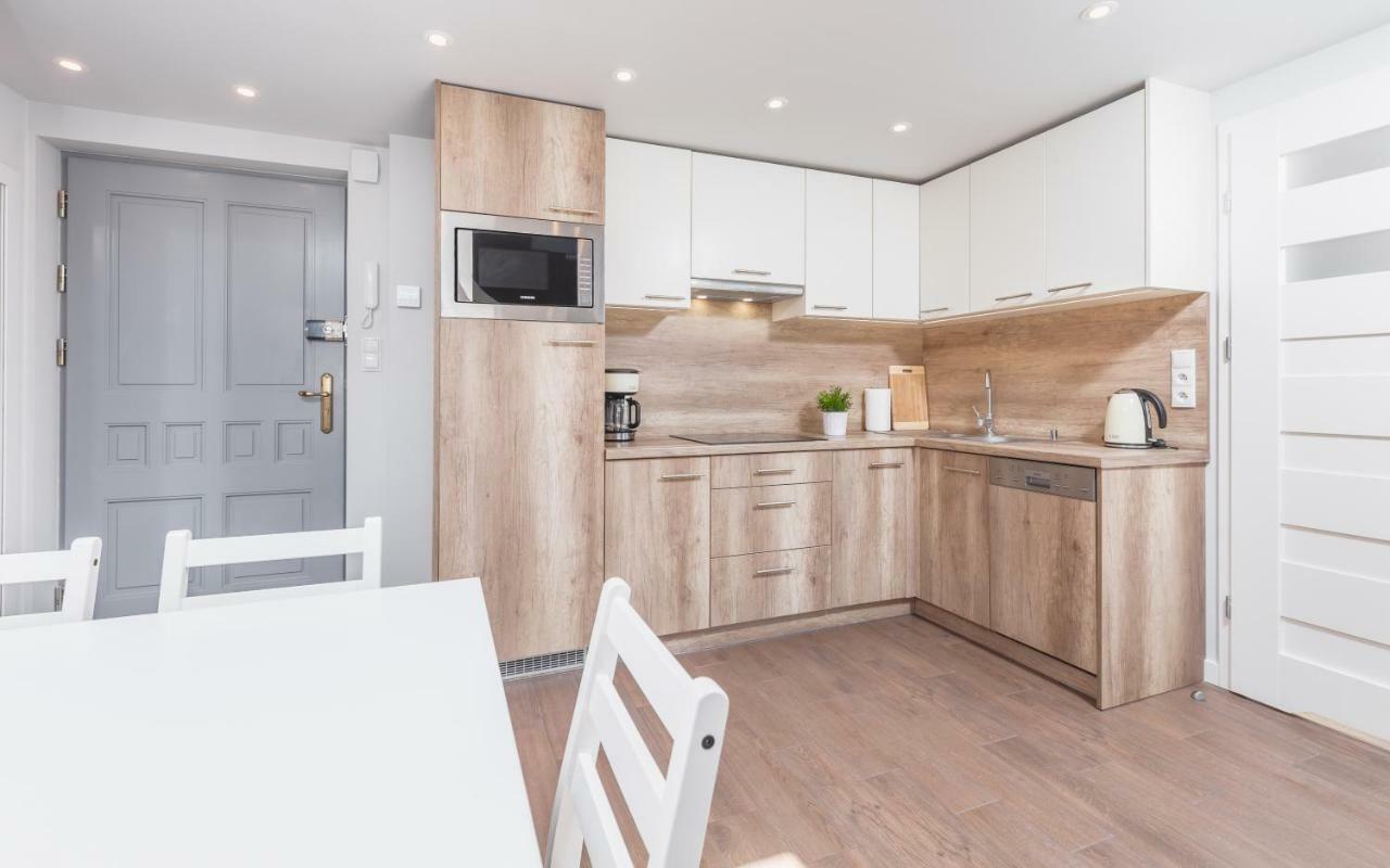 Cheerful Air Conditioned Apartment With Mezzanine And Parking - Old Town Krakow Luaran gambar