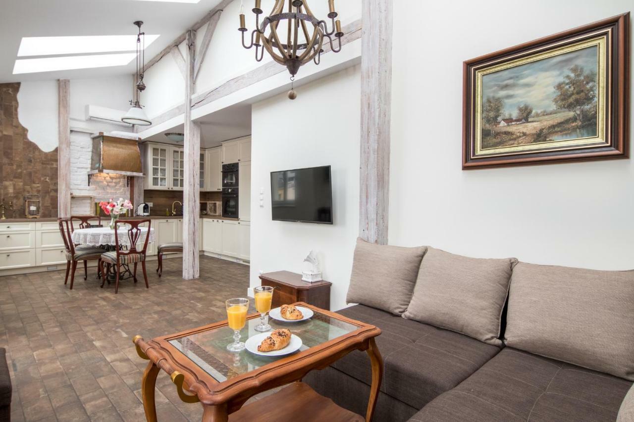 Cheerful Air Conditioned Apartment With Mezzanine And Parking - Old Town Krakow Luaran gambar