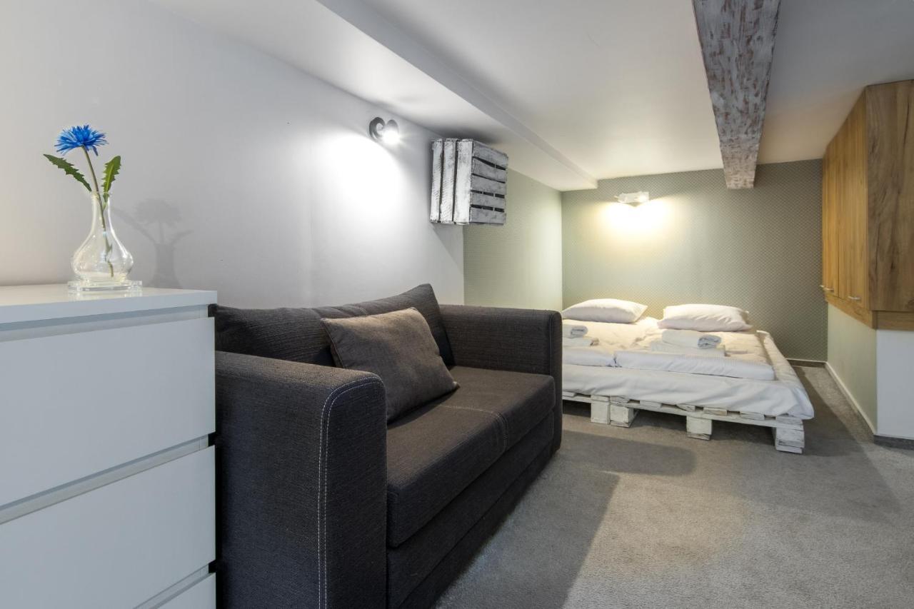 Cheerful Air Conditioned Apartment With Mezzanine And Parking - Old Town Krakow Luaran gambar