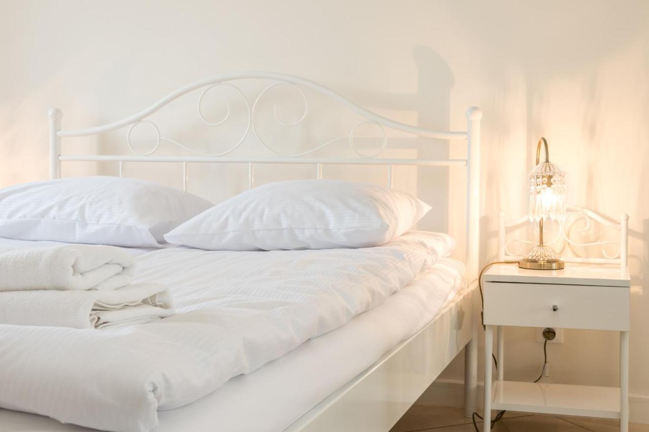 Cheerful Air Conditioned Apartment With Mezzanine And Parking - Old Town Krakow Luaran gambar